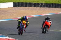 enduro-digital-images;event-digital-images;eventdigitalimages;mallory-park;mallory-park-photographs;mallory-park-trackday;mallory-park-trackday-photographs;no-limits-trackdays;peter-wileman-photography;racing-digital-images;trackday-digital-images;trackday-photos